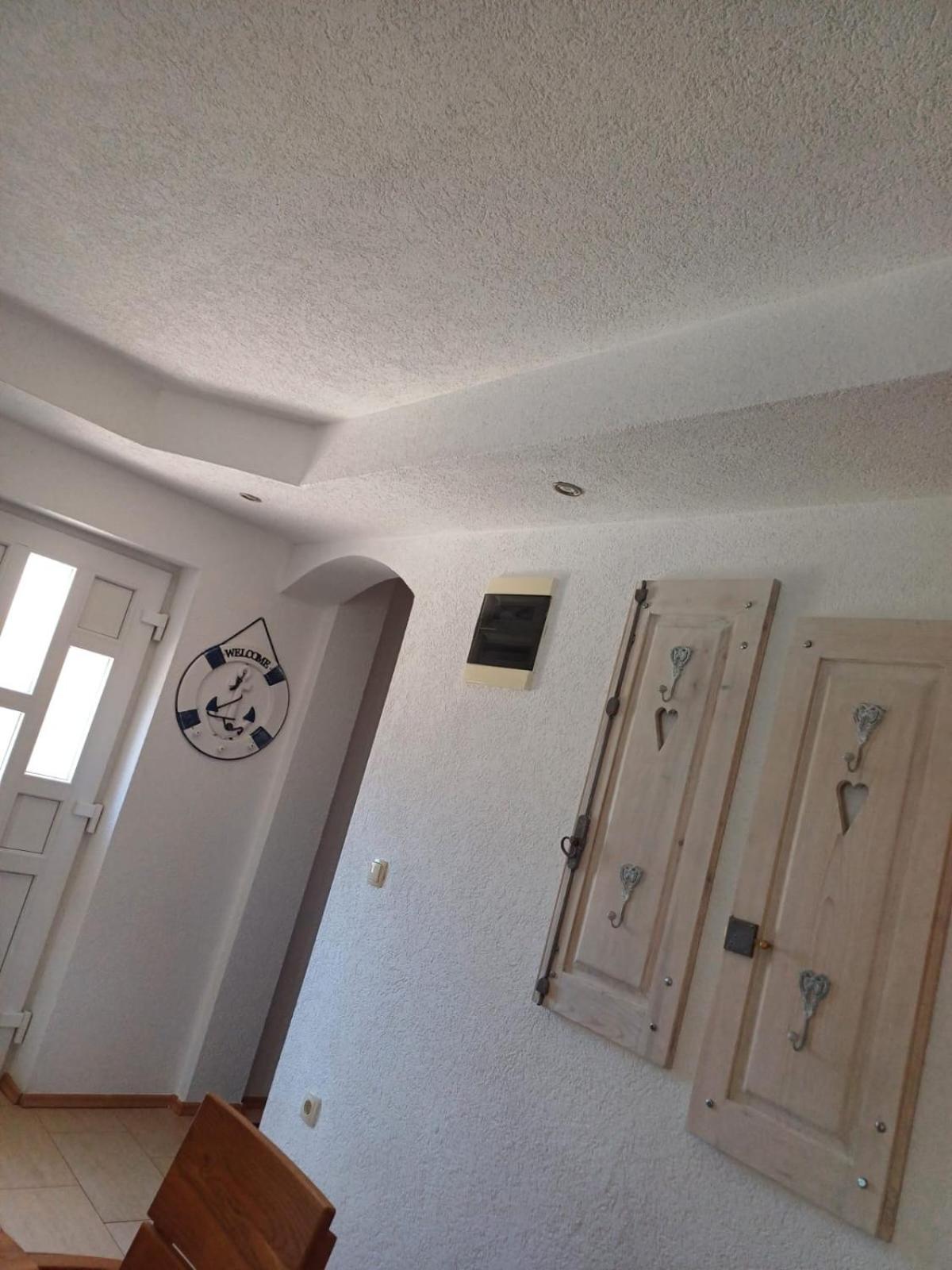 Ambiente Appartement Jasenice  Buitenkant foto